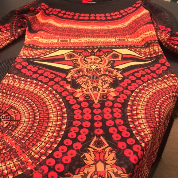 Signature Body-con Dress - Picture 4 of 4